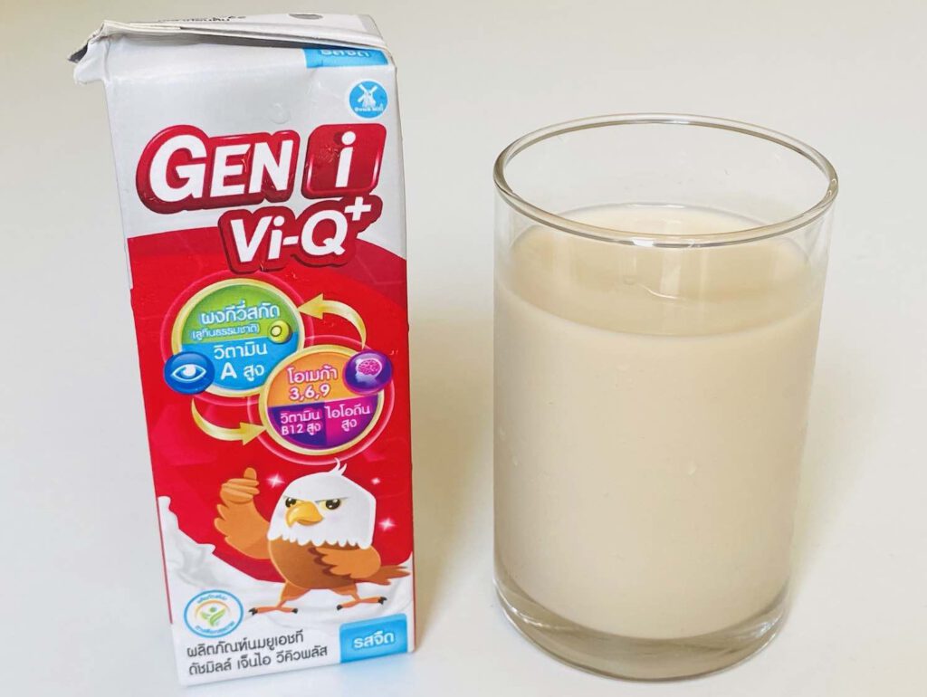 3. นมกล่องเด็ก ยี่ห้อ Dutch Milk สูตร GEN I Vi-Q+ รสจืด