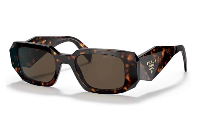2. ยี่ห้อ Prada Sunglasses 17WSF