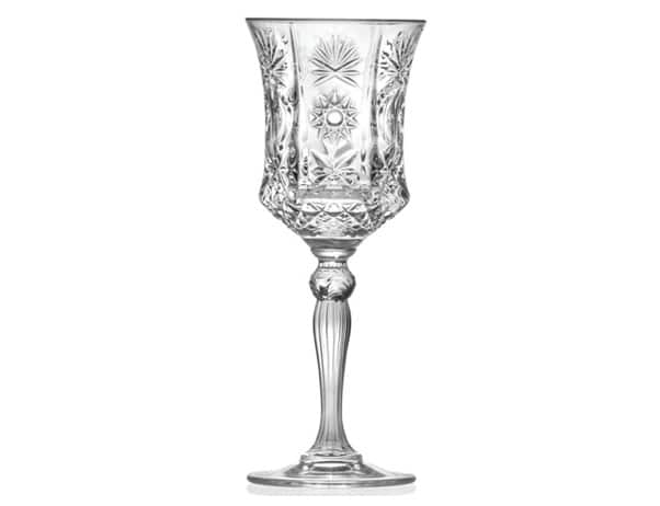 8. ยี่ห้อ RCR Luxor Glass Goblet