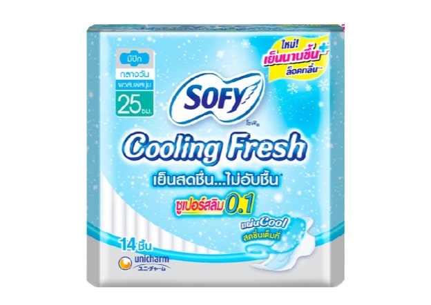 1. ยี่ห้อ Sofy Cooling Fresh Super Slim 0.1