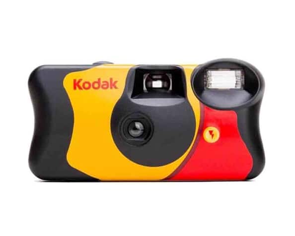 5. Kodak FunSaver กล้องฟิล์มใช้แล้วทิ้ง 