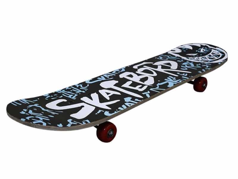 9. XtivePRO Skateboard