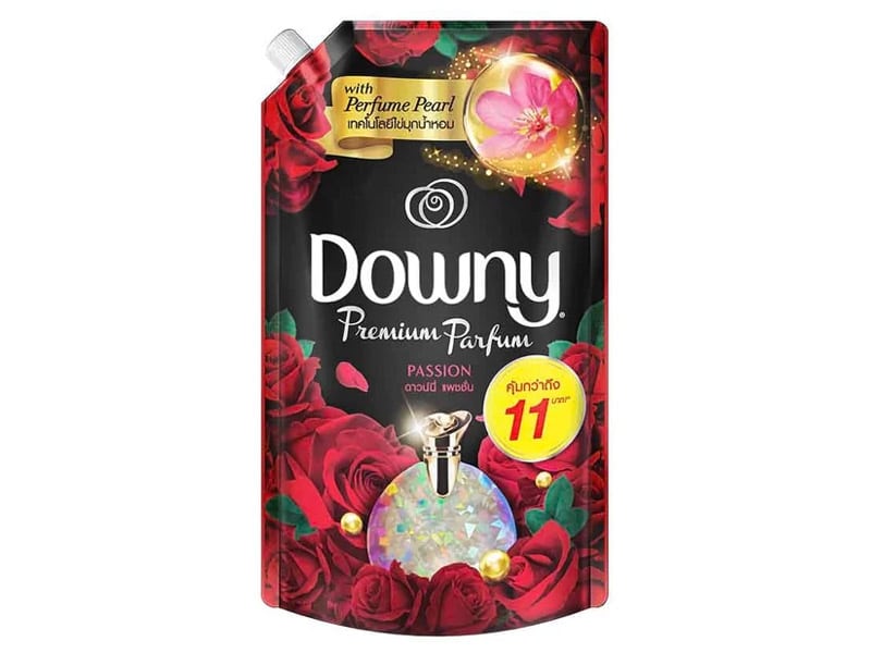 4. ดาวน์นี่ Premium Parfum น้ำยาปรับผ้านุ่ม สูตรเข้มข้น กลิ่นแพชชั่น 